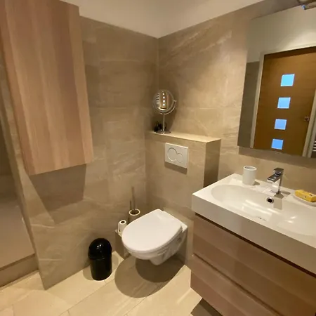 Апартаменти Restful Centre Антіб